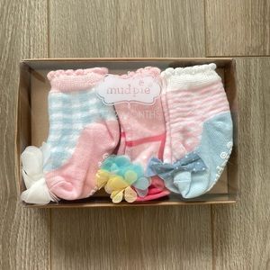 Mudpie socks 0-12 months, 3 pairs